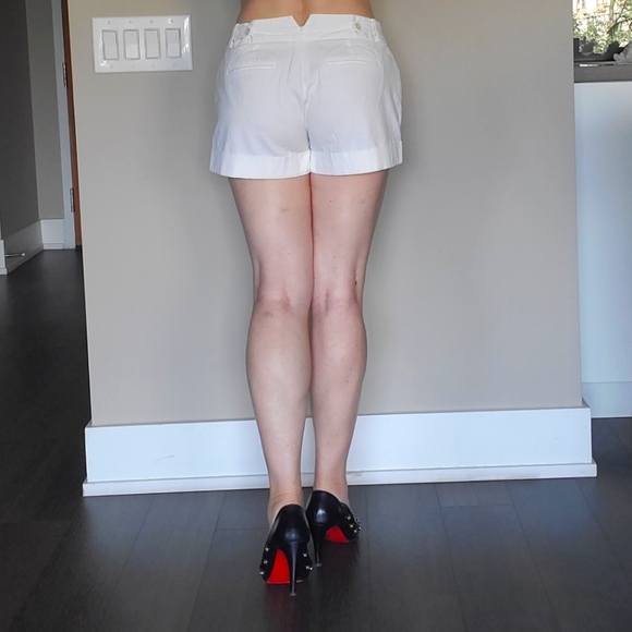 ๐ 2X HOST PICK ๐ BCBG MaxAzria Cotton Shorts - Picture 5 of 14